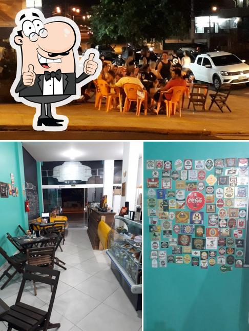 Look at the image of Bar Café Comodoro 77