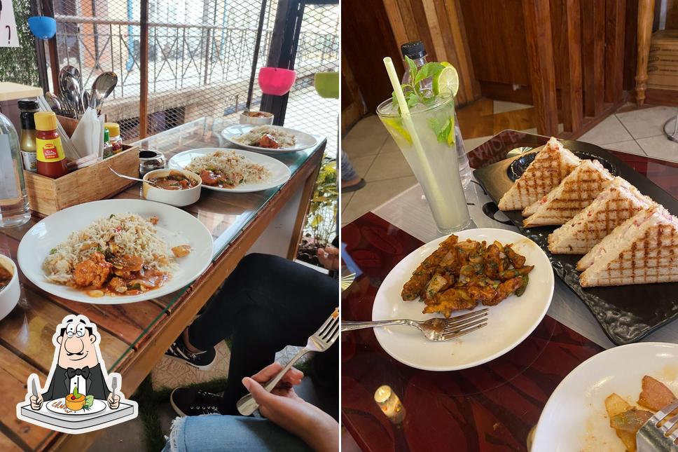 Food at FRIENDS CAFE
