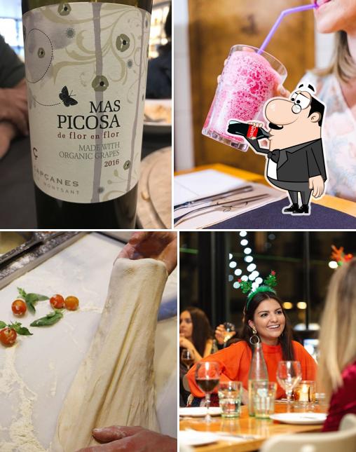 Mira las fotos donde puedes ver bebida y boda en La Poma Restaurant