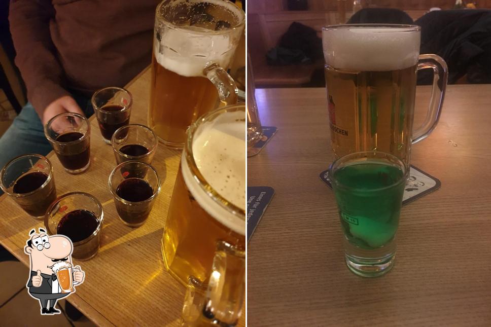 Puoi goderti un rinfrescante bicchiere di birra chiara o scura