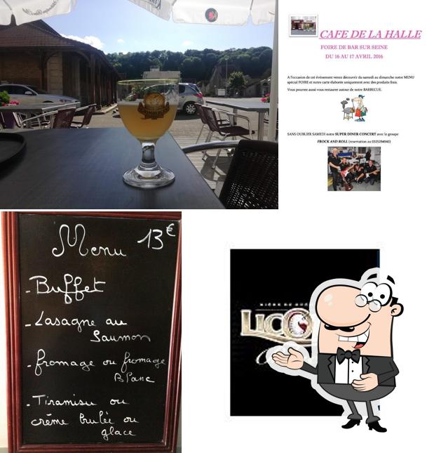 Café De La Halle