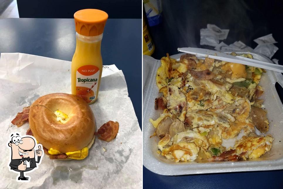 Middle Island Deli & Grill in Middle Island Restaurant reviews