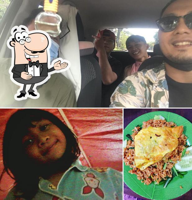 See the pic of Warung Lalapan Upin Ipin