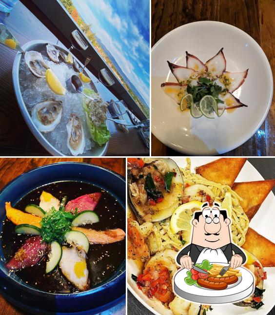 Comida en Island Time Sushi Bar and Seafood Grill