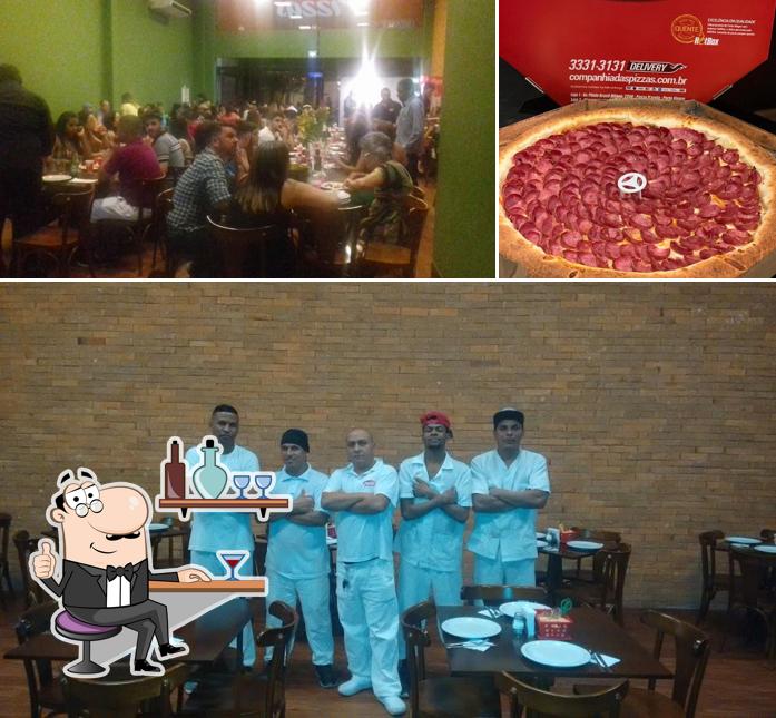 O Companhia das Pizzas Zona Sul se destaca pelo interior e comida