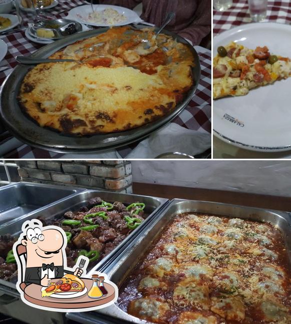 Experimente pizza no Cantina Calabreza