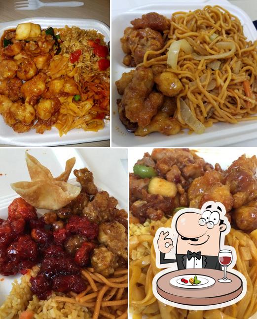Ruby Thai Kitchen, 139 Los Cerritos Center FC25 in Cerritos