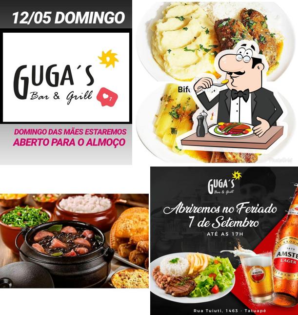 Platos en Guga's Bar & Grill