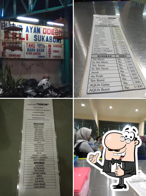 Взгляните на фотографию ресторана "Bubur Ayam Odeon Asli Sukabumi"