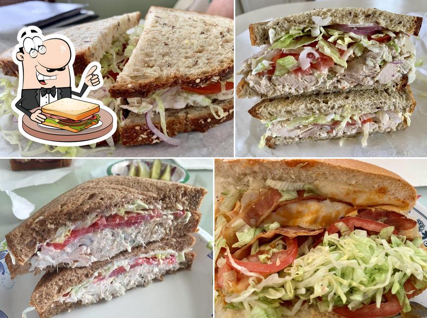 The Twisted Pickle, 8980 N US Highway 1 Ste 104 in Wabasso Restaurant