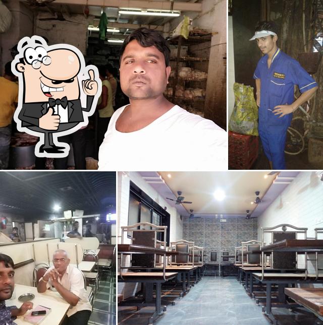 Look at the pic of Highway Restaurant & Bar