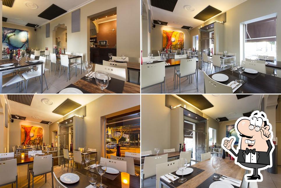 The interior of Restaurante Asador BOLIXE Cocina Esencial