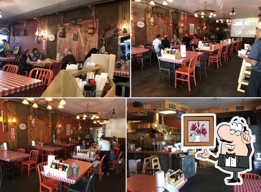 Old Port Lobster Shack, 20 Woodside Rd in Redwood City Restaurant