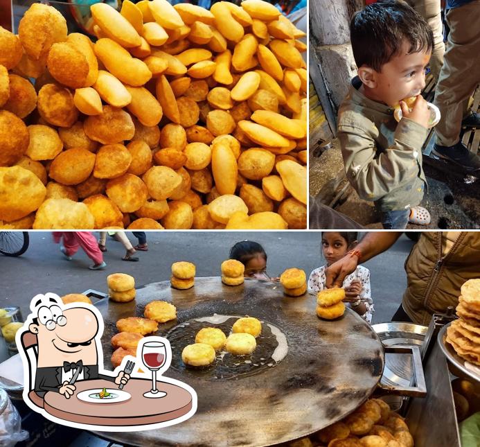 Agra Chat Bhandar