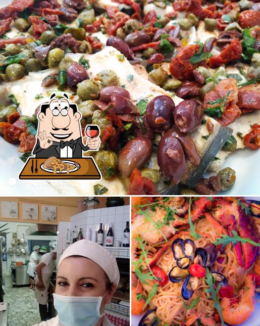Prova una pizza a Rosticceria Pizzeria AL Gambero Rosso