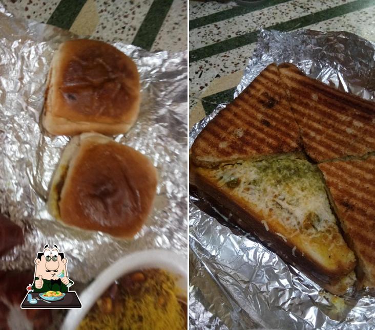 Food at Kutchi Snacks