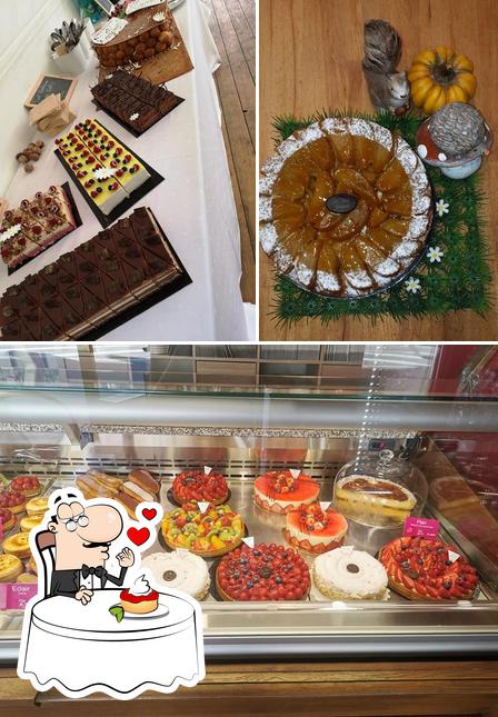Boulanger Pâtissier "La Feerie Gourmande" propose un nombre de desserts