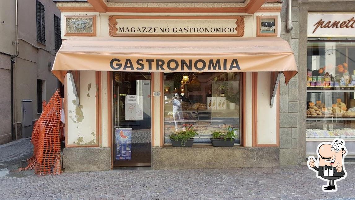 Guarda la foto di Magazzeno Gastronomico