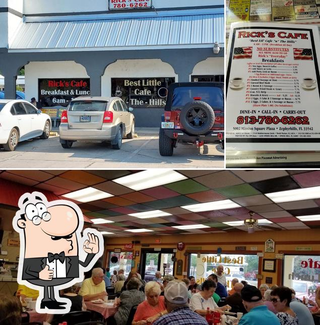 Look at the pic of Rick's Cafe