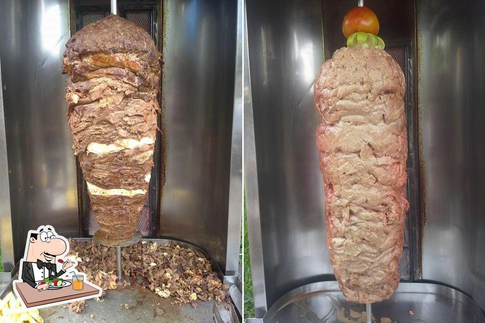 Platos en Shawarma's do Habibi