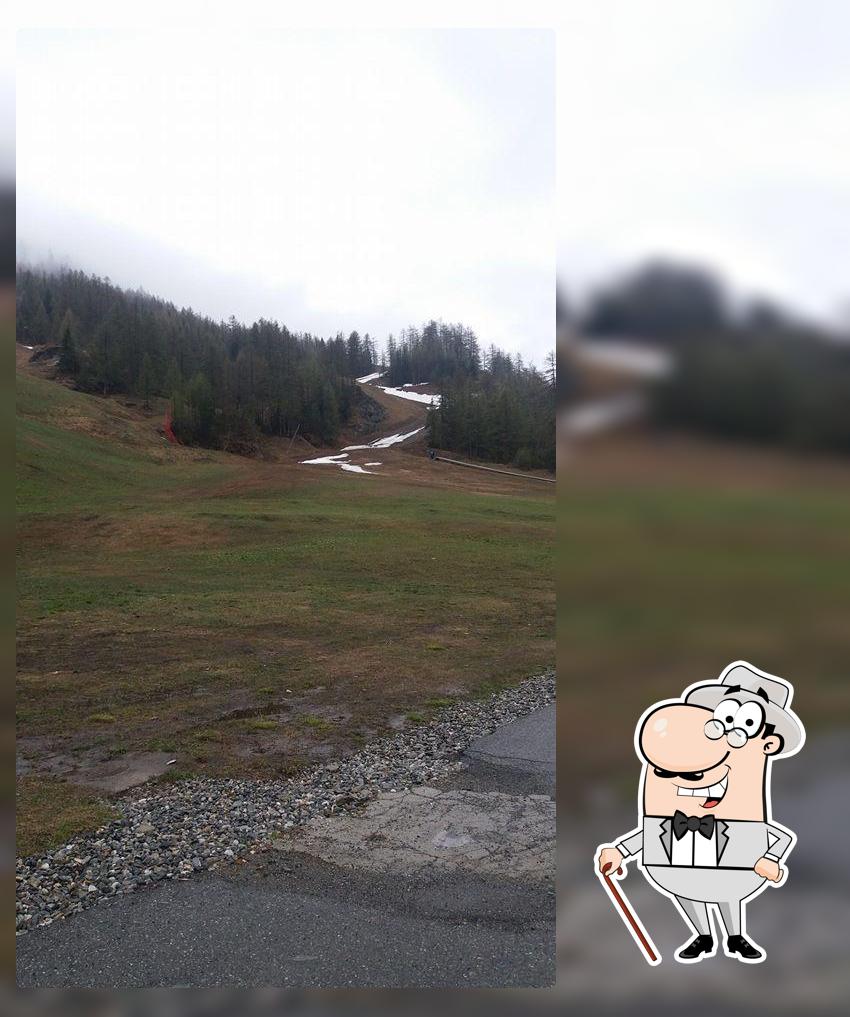 Bistrot La Luge Bar, Hamburgeria e tavola calda