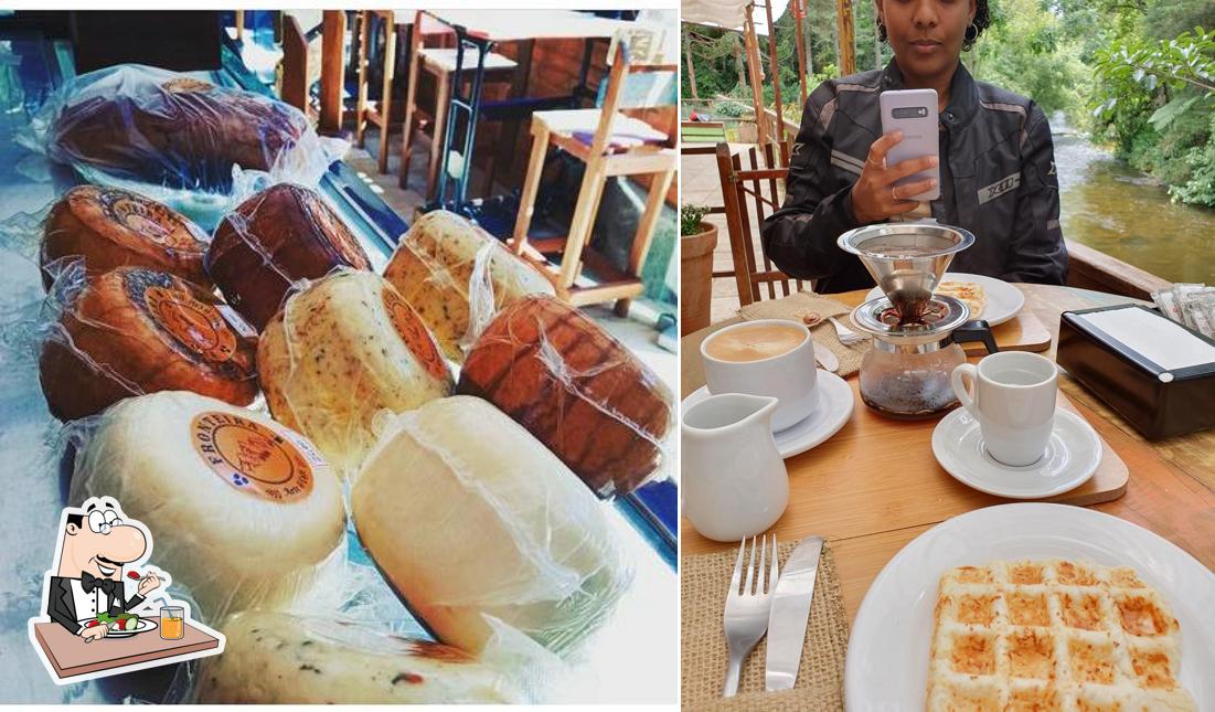 Platos en Fronteira Arte E Café