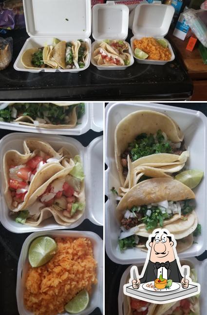 Tacos Locos in Goldsboro Restaurant menu and reviews