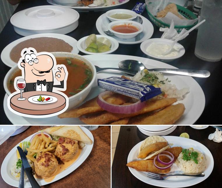 Villa Del Mar Restaurant Palmview in Palmview Restaurant menu and reviews