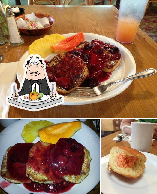 Coconut Willy's, Banyon Drive in Hilo Restaurant reviews