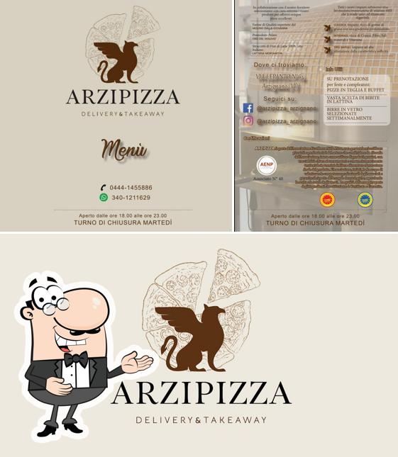 Regarder la photo de Pizzeria d'asporto Arzipizza