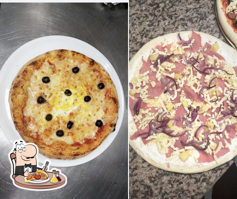 A STELLA PIZZA, vous pouvez essayer des pizzas