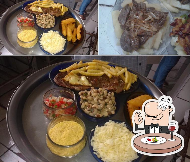Platos en Carlinhos Bar