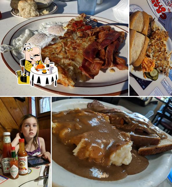 Food at Crazy Otto's Diner