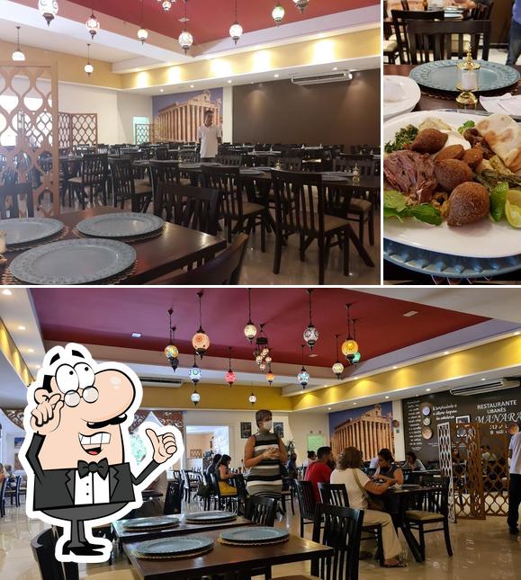 O interior do Manara Restaurante Libanês - Sul