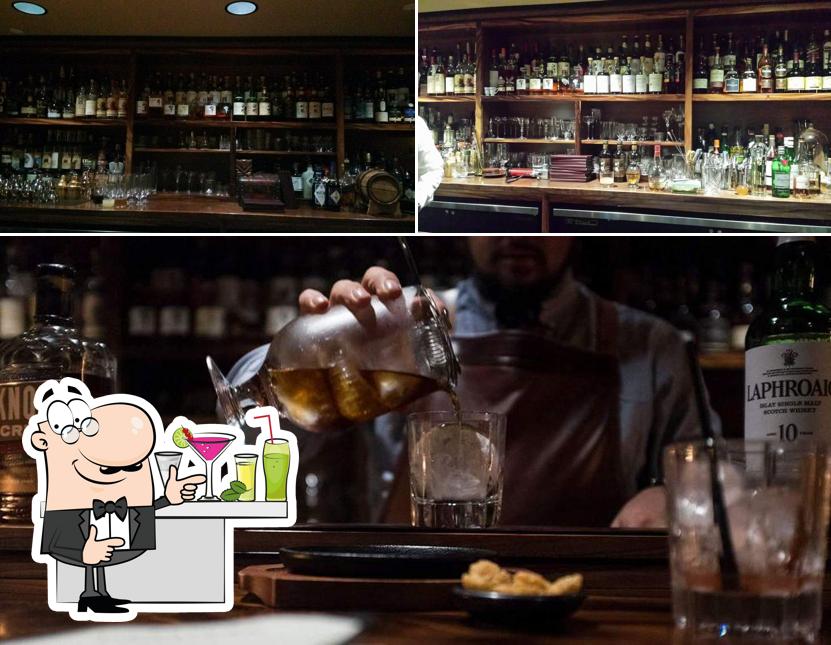 Bar Leather Apron in Honolulu Restaurant menu and reviews