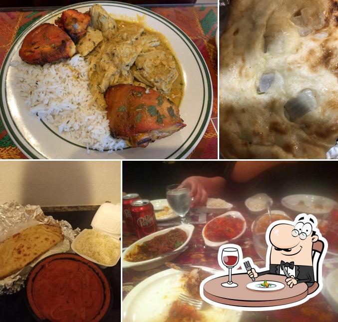 Еда в "Taste of Punjab"