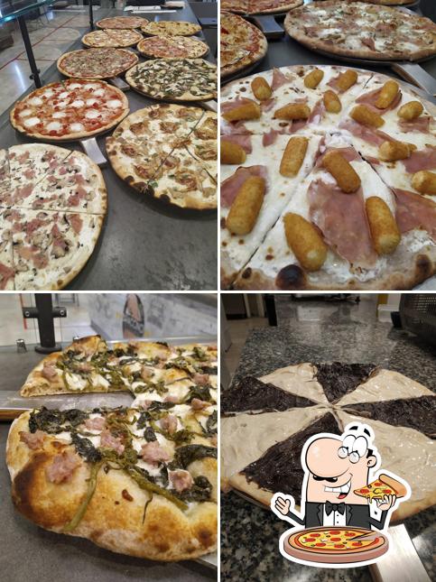 Ordina una pizza a Pizzeria piazza Redi