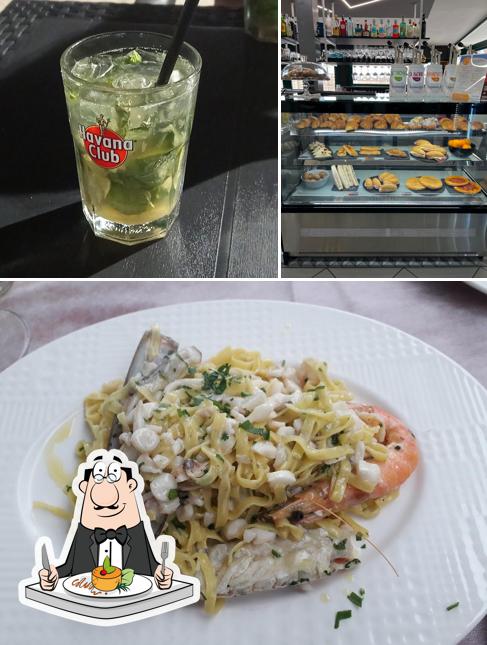 Guarda la foto che raffigura la cibo e alcol di Libeccio 2.0