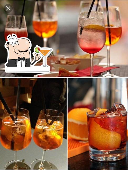 Prenditi un drink dal menu