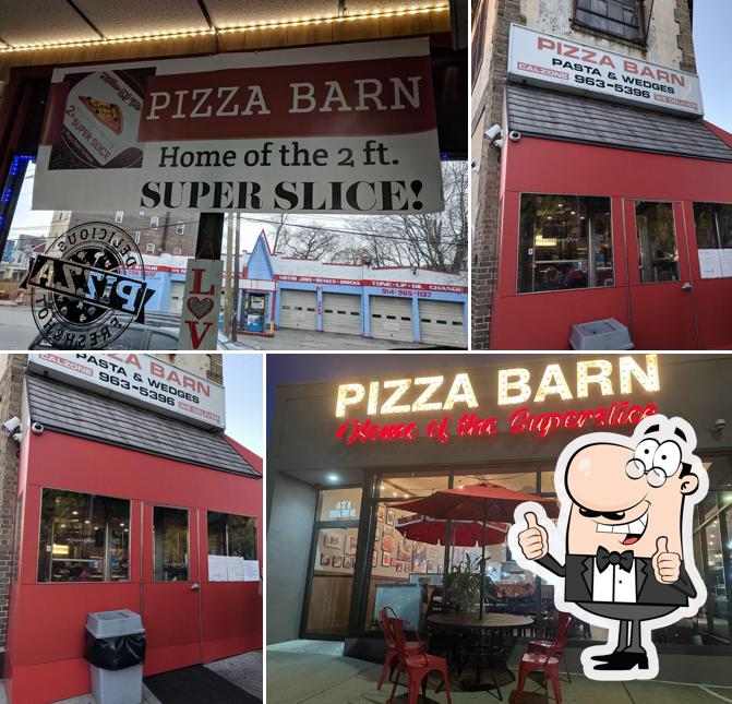 Aquí tienes una imagen de Pizza Barn