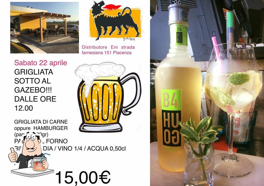 Prenditi un drink dal menu