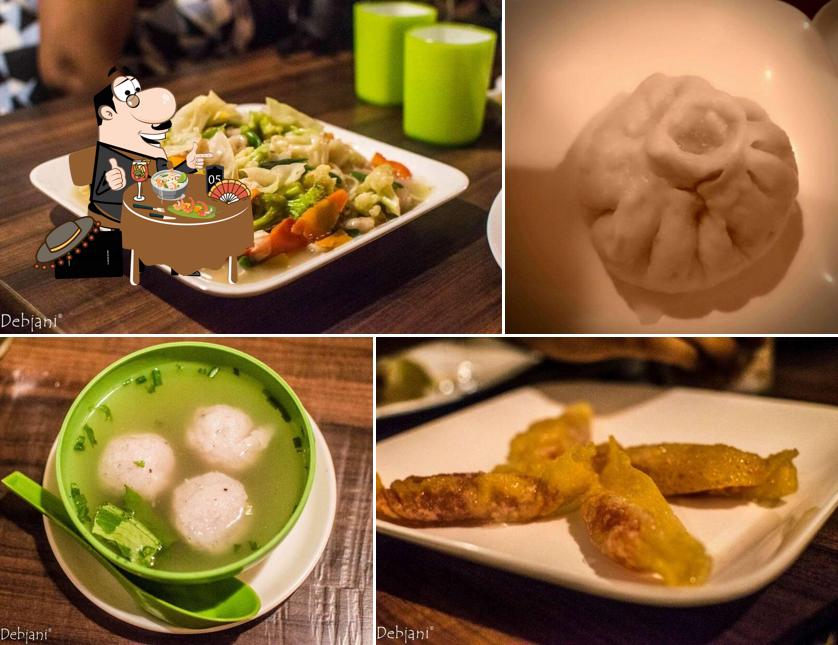 Food at Tiretti