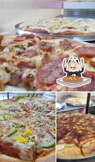 Escolha diferentes variedades de pizza