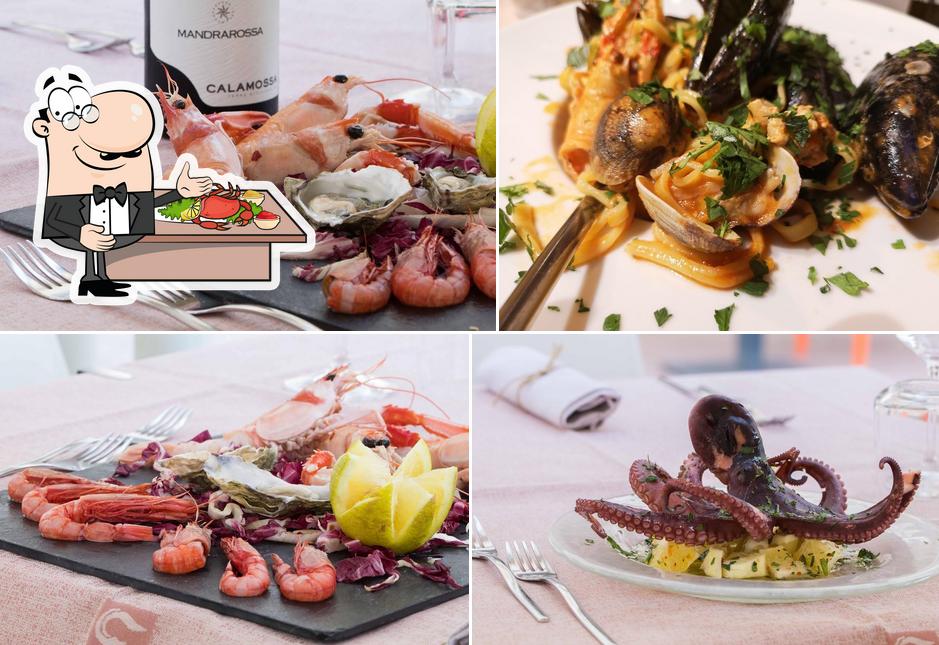 Order seafood at Trattoria Da Ignazio