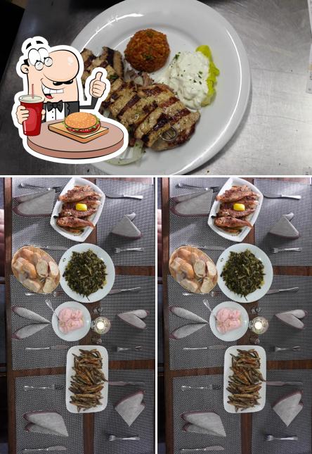 Попробуйте гамбургеры в "Restaurant Zeus"