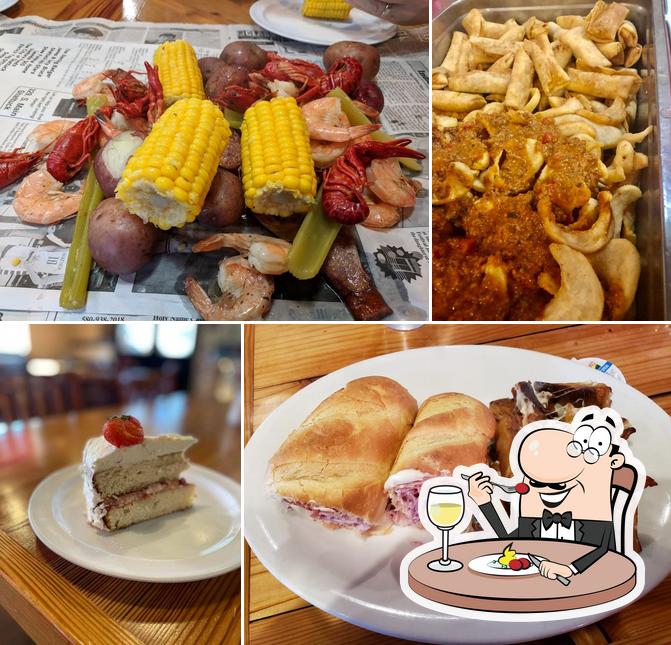 Gusto's Italian Grill & Pizza in Shattuck Restaurant menu and reviews