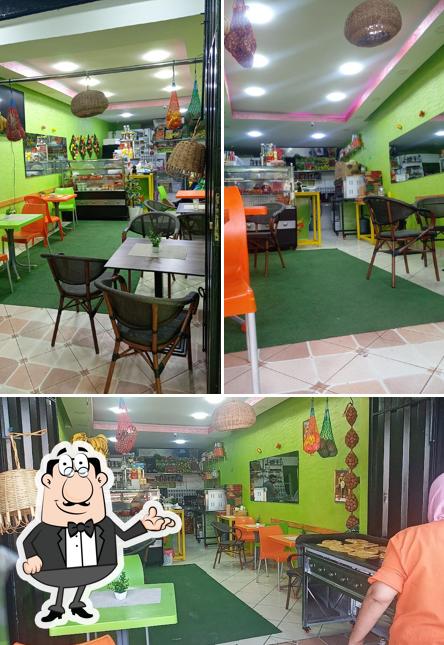 L'intérieur de CostaRica fast food jus