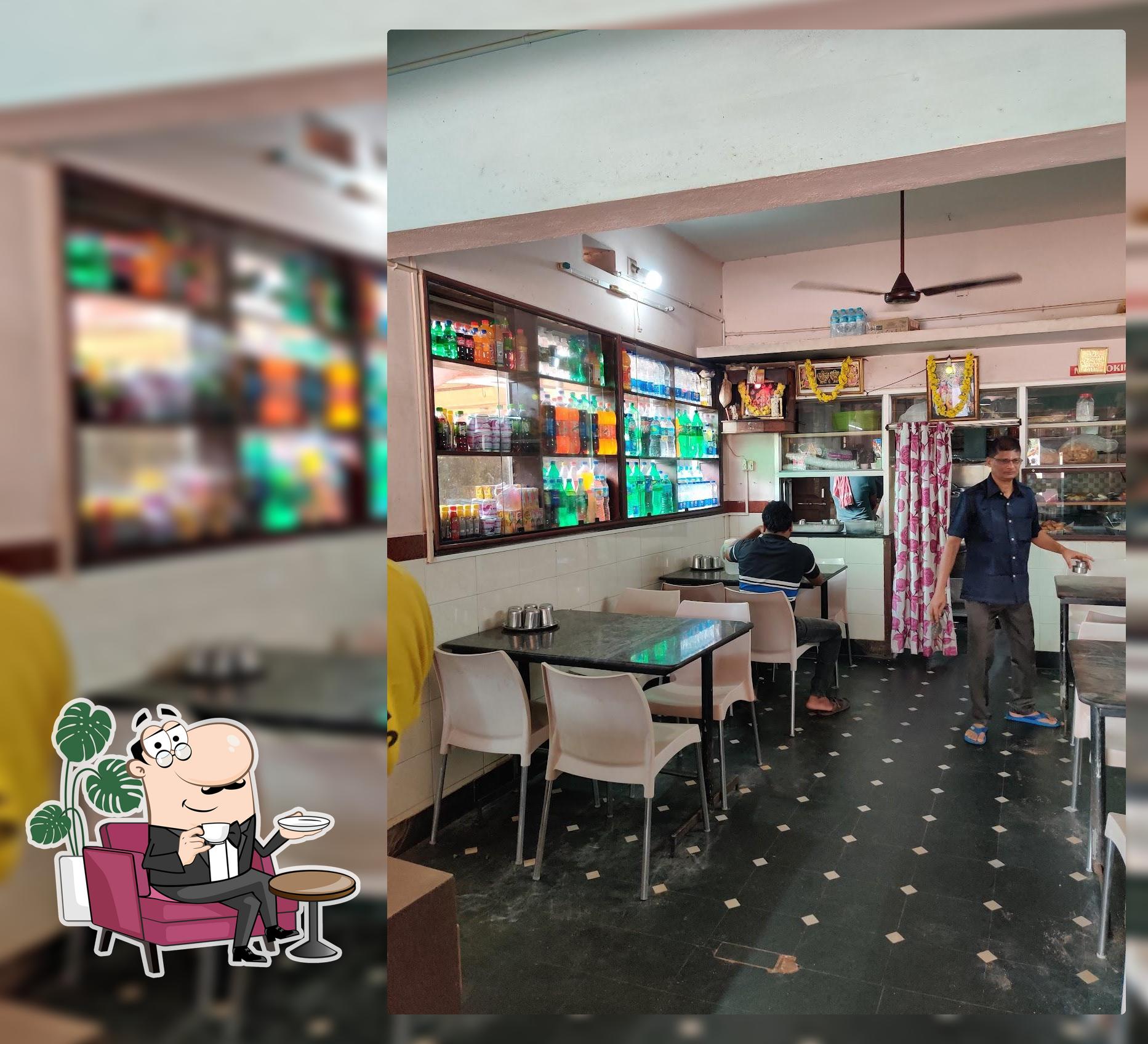 Hotel Gokul