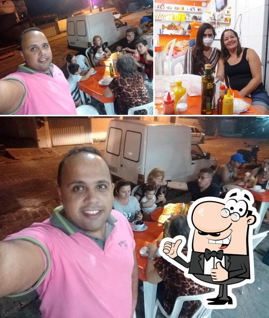 See this pic of Cachorro Quente do Willan
