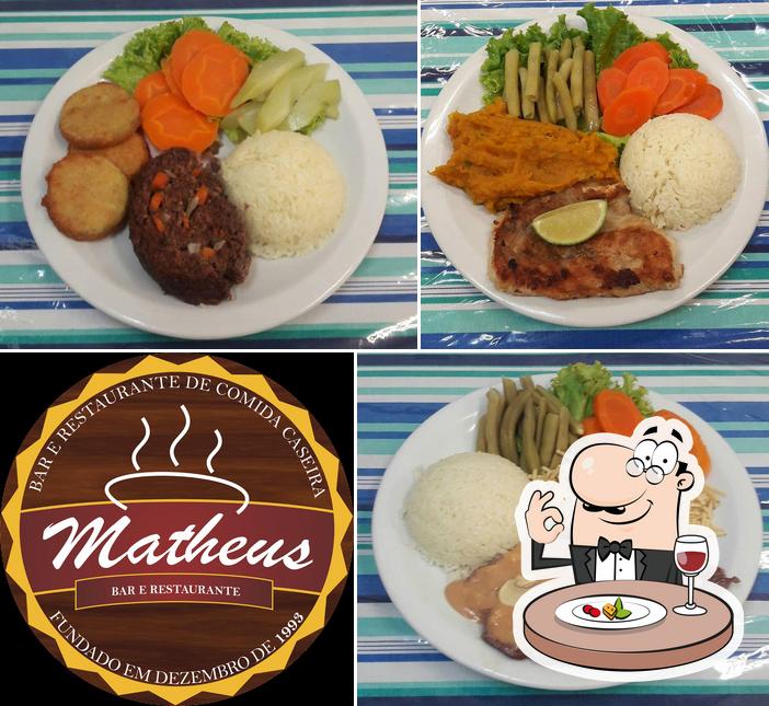 Comida em Restaurante Matheus